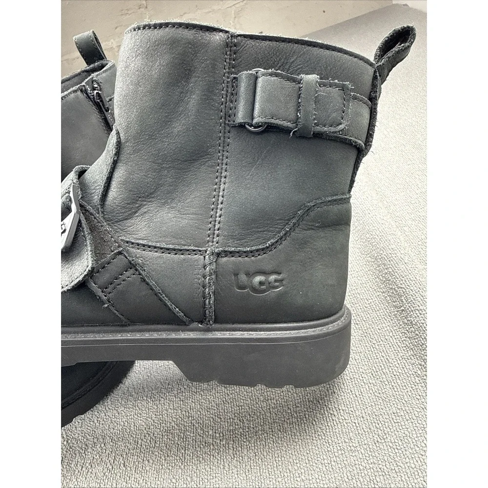 UGG Saoirse Black Leather Waterproof Moto Boots Buckle Details Women's‎ Size 6